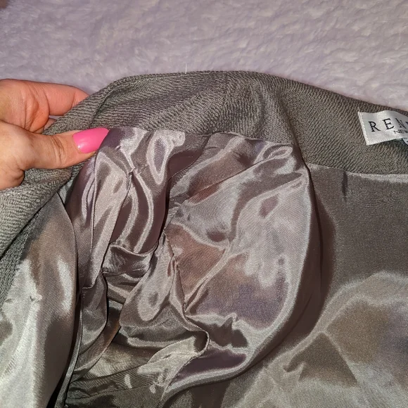 Renlyn 3pc outfit - Picture 3 of 15